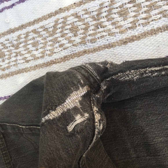 Authentic Levi High wasted jeans - Picture 4 of 4